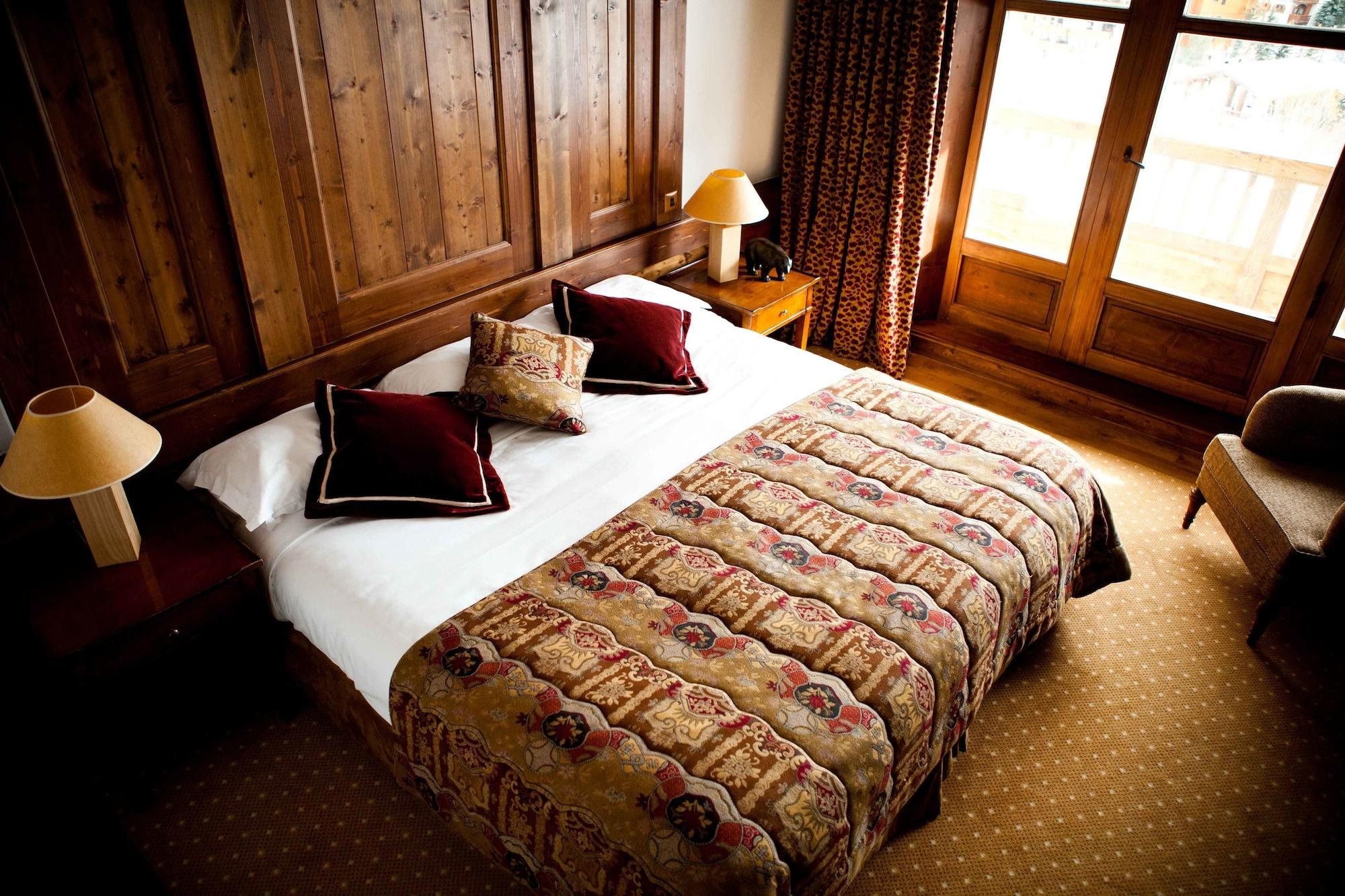 Hotel Les Barmes De L'Ours Val-dʼIsère Esterno foto