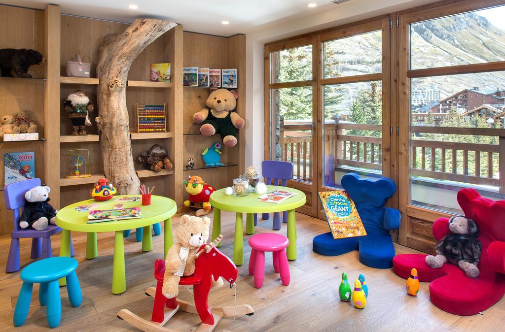 Hotel Les Barmes De L'Ours Val-dʼIsère Esterno foto