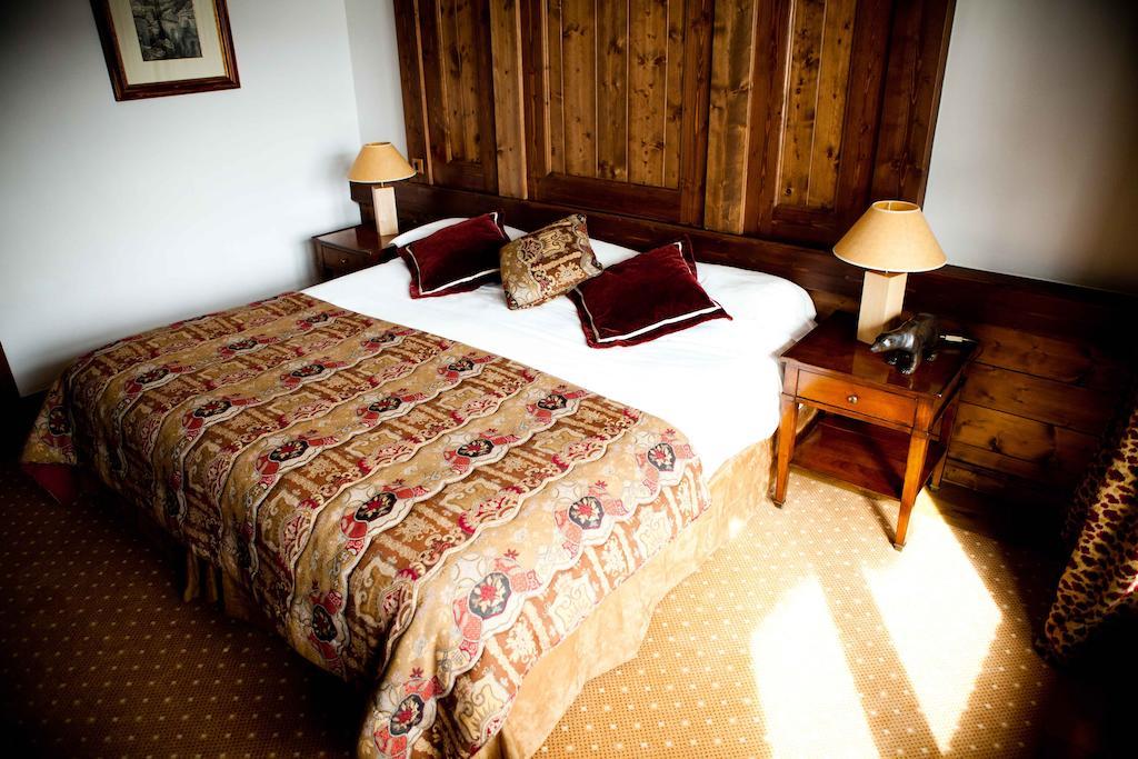 Hotel Les Barmes De L'Ours Val-dʼIsère Camera foto